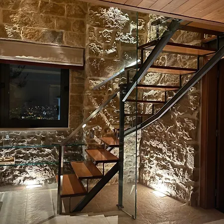 Confluentia H&a - Luxury Xiii Century Loft House * Coimbra