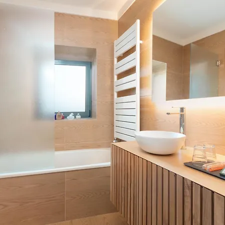 Confluentia H&a - Luxury Xiii Century Loft House Chalet