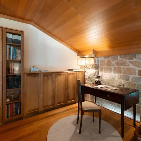 Confluentia H&a - Luxury Xiii Century Loft House Chalet