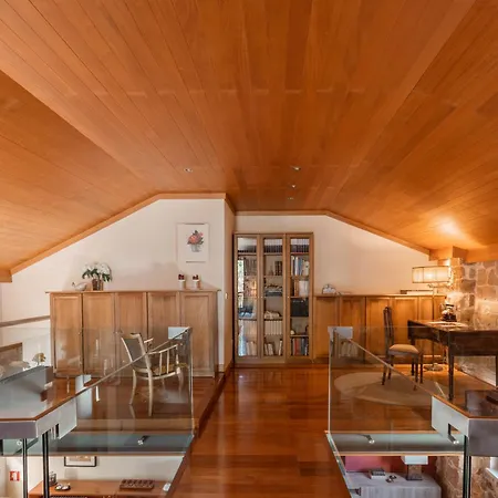 シャレー Confluentia H&a - Luxury Xiii Century Loft House コインブラ