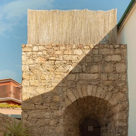 Confluentia H&a - Luxury Xiii Century Loft House * Coimbra